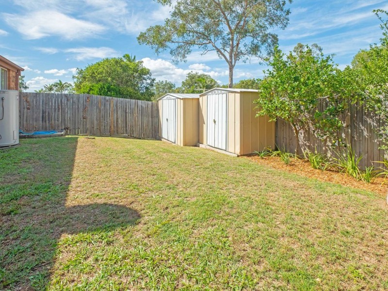 16 Tenterfield Place, Forest Lake QLD 4078