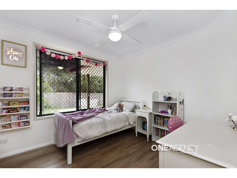 6 Allen Close, Forest Lake QLD 4078