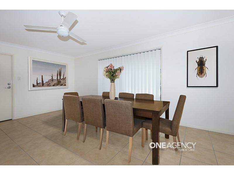 8 Treeline Place, Durack QLD 4077