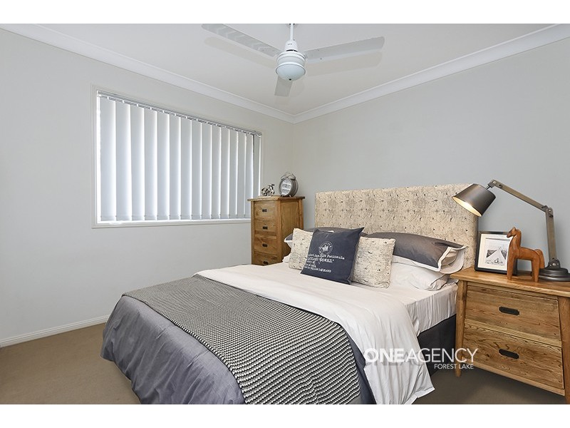 8 Treeline Place, Durack QLD 4077