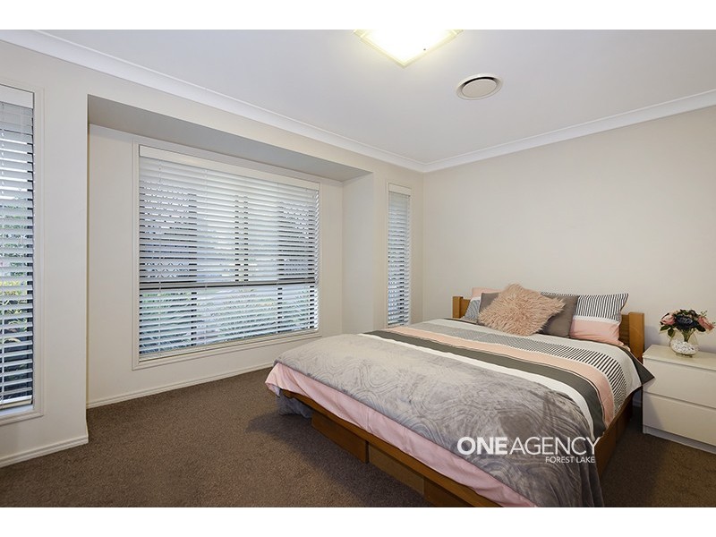 17 Daisy Place, Doolandella QLD 4077