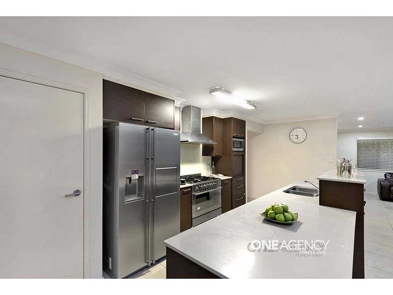 17 Daisy Place, Doolandella QLD 4077