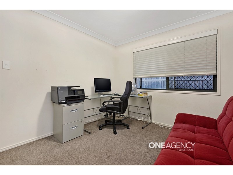 17 Daisy Place, Doolandella QLD 4077