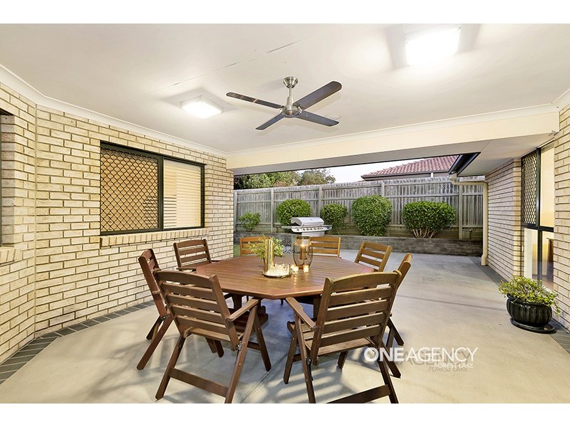 17 Daisy Place, Doolandella QLD 4077
