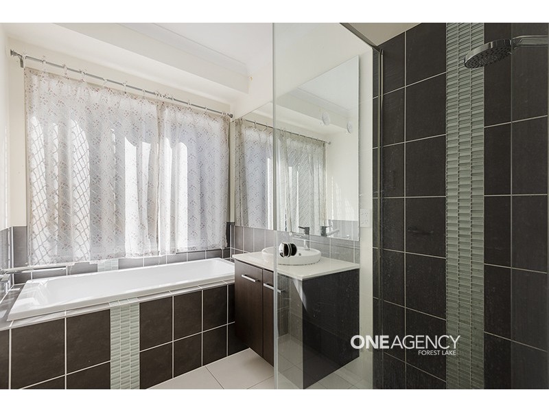 5 Gidran Close, Durack QLD 4077