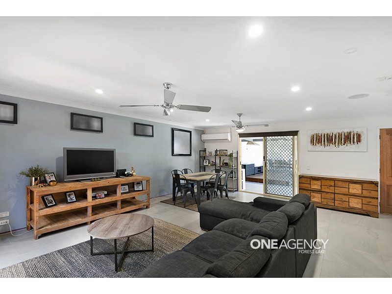 36 Clarendon Circuit, Forest Lake QLD 4078