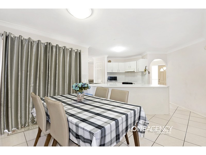 34 Wallaroo Way, Doolandella QLD 4077