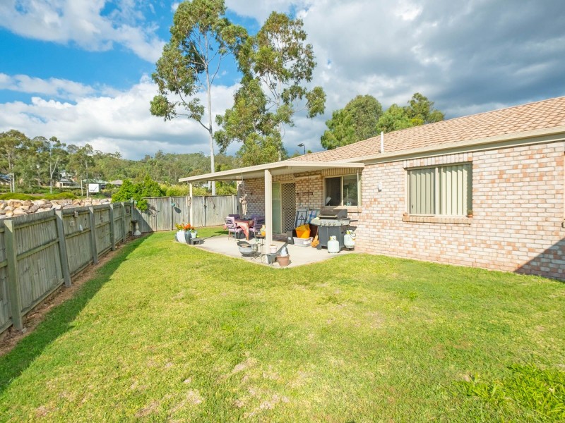 2 Waterline Cres, Waterford QLD 4133