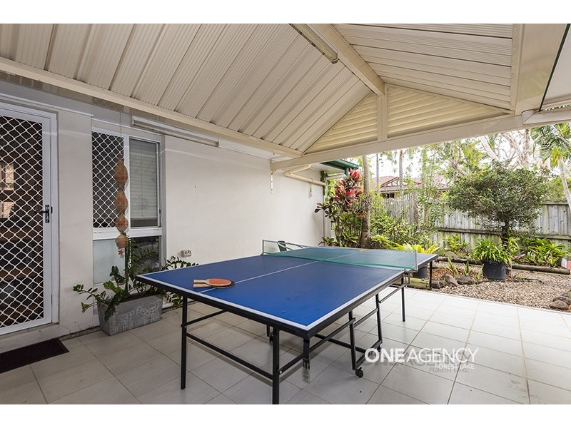 23 Jindabyne Cct, Forest Lake QLD 4078