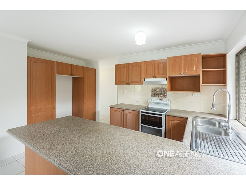 28 Clifton Crescent, Durack QLD 4077