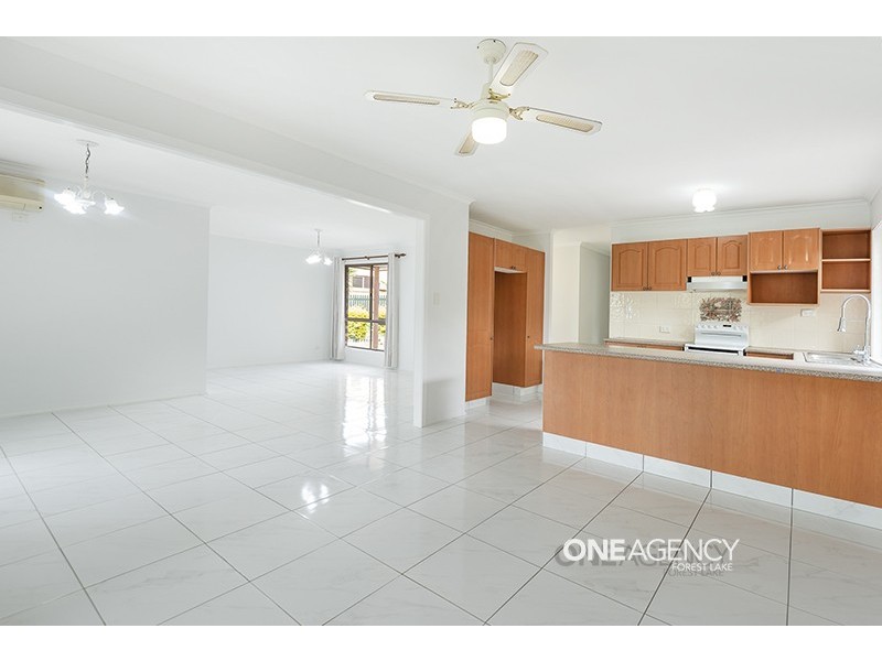 28 Clifton Crescent, Durack QLD 4077