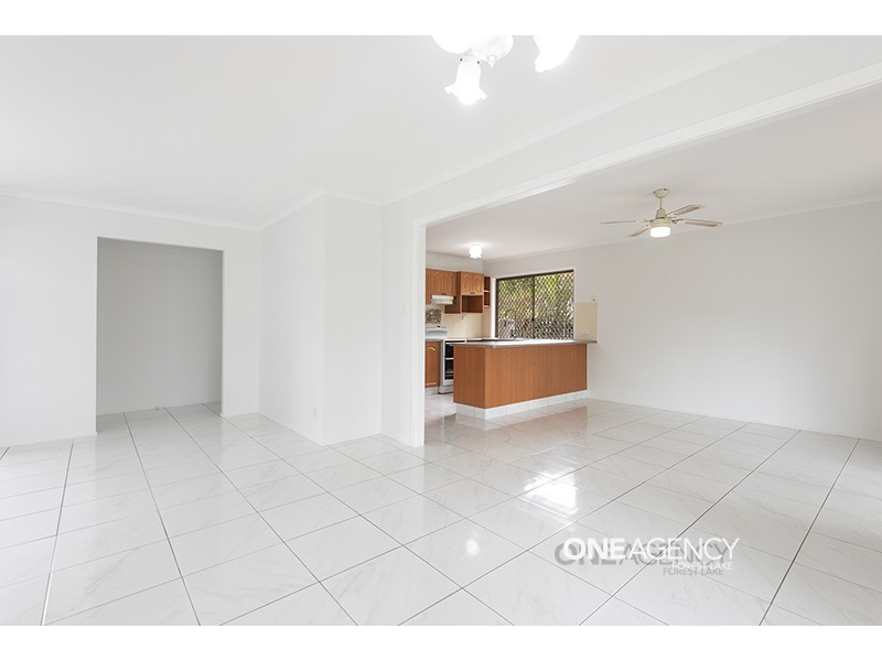 28 Clifton Crescent, Durack QLD 4077
