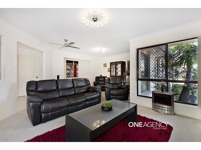 48 Degas Street, Forest Lake QLD 4078