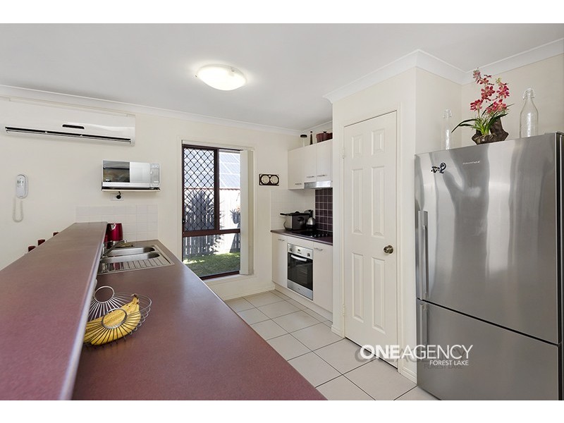 48 Degas Street, Forest Lake QLD 4078