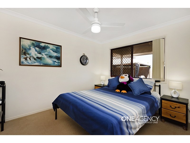 48 Degas Street, Forest Lake QLD 4078