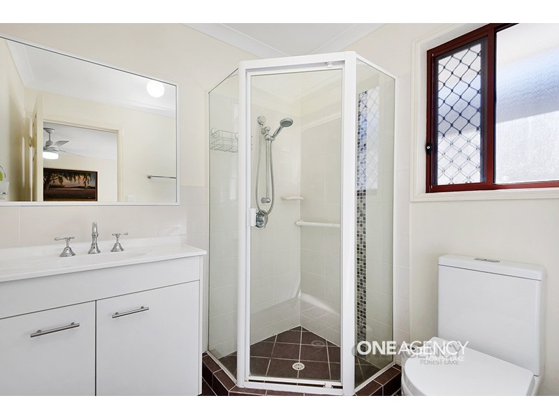 48 Degas Street, Forest Lake QLD 4078