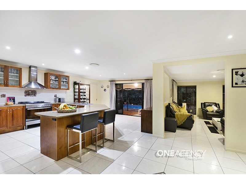 29 Dulwich Place, Forest Lake QLD 4078