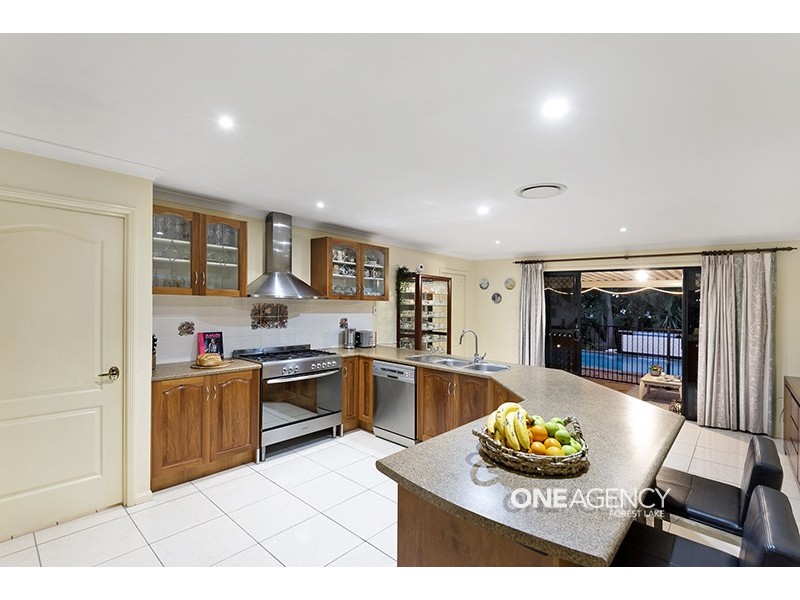 29 Dulwich Place, Forest Lake QLD 4078