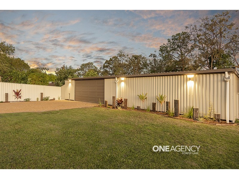 33-35 Steven Street, Camira QLD 4300