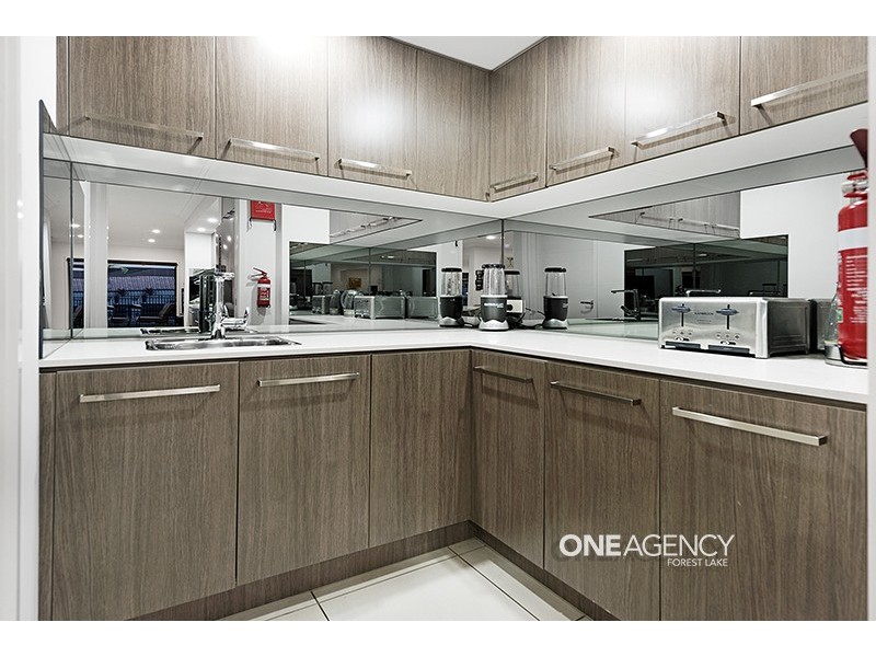 33-35 Steven Street, Camira QLD 4300