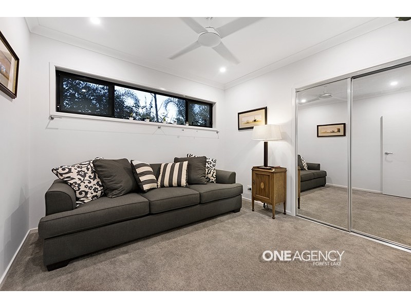 33-35 Steven Street, Camira QLD 4300