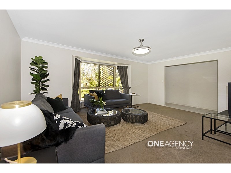 5 Springfield Pl, Forest Lake QLD 4078