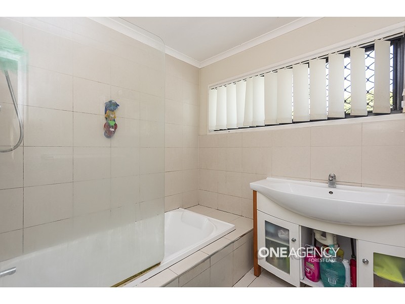 5 Coomaroo Street, Durack QLD 4077