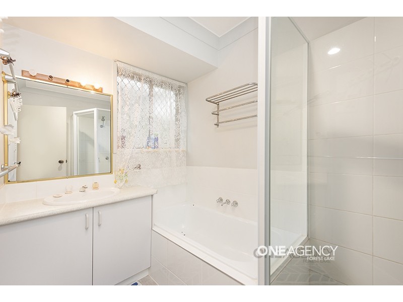 5 Mirani Close, Durack QLD 4077