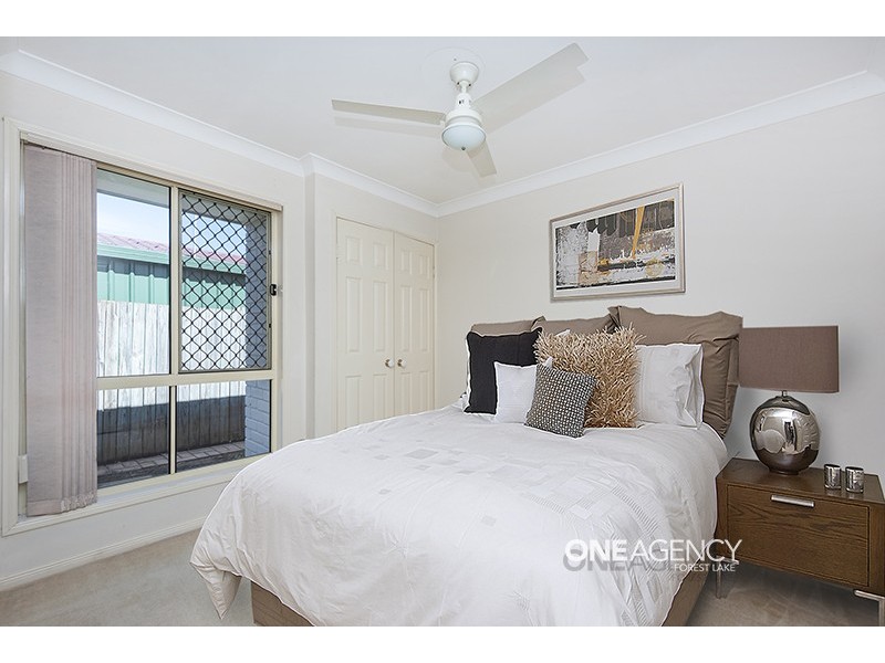 23 Macquarie Circuit, Forest Lake QLD 4078