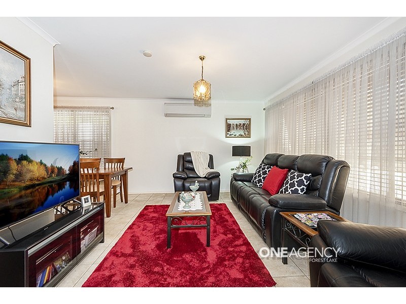 32 Fiona Street, Bellbird Park QLD 4300