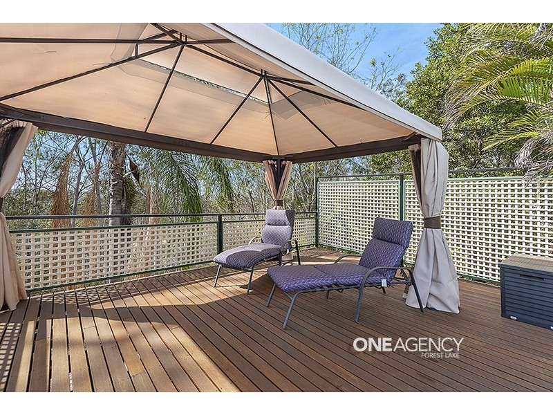 32 Fiona Street, Bellbird Park QLD 4300