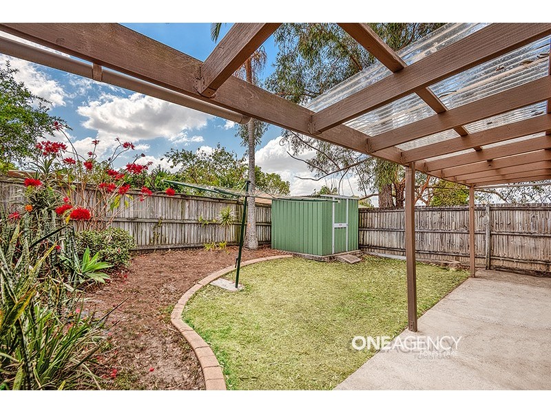 23 Tenterfield Place, Forest Lake QLD 4078