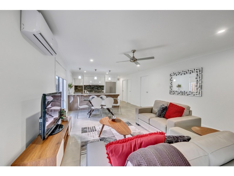 21 Killara Boulevard, Logan Reserve QLD 4133