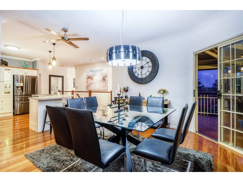 37 Paterson Pl, Forest Lake QLD 4078