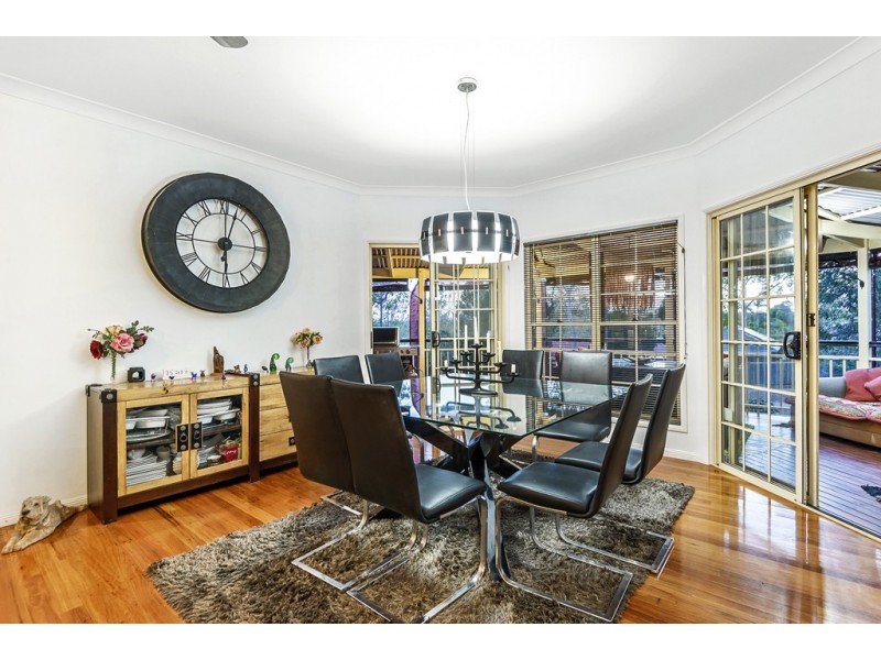 37 Paterson Pl, Forest Lake QLD 4078