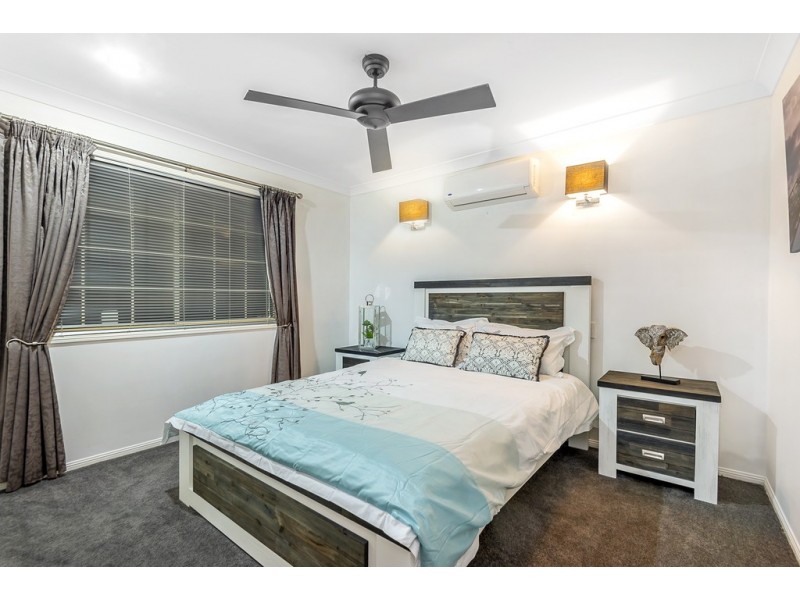 37 Paterson Pl, Forest Lake QLD 4078