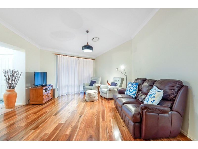 34 Cardwell St, Forest Lake QLD 4078