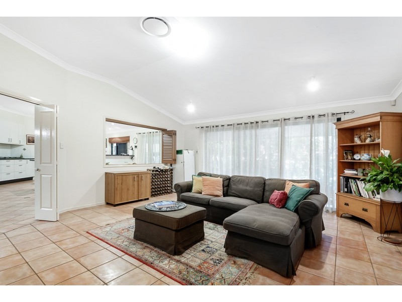 34 Cardwell St, Forest Lake QLD 4078