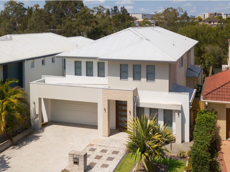 10 Cayman Pl, Forest Lake QLD 4078