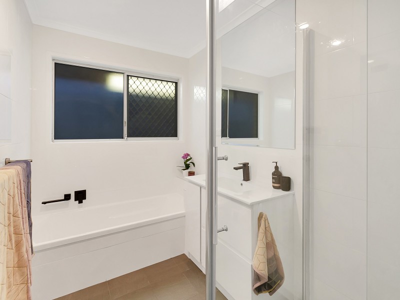 48 Cochrane Street, Camira QLD 4300