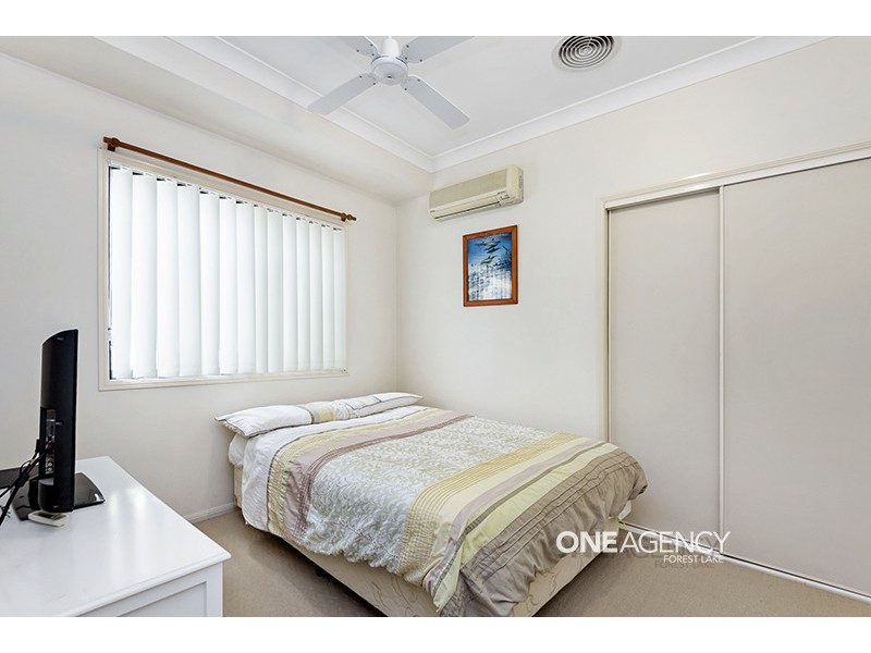 21 Santa Cruz Place, Forest Lake QLD 4078