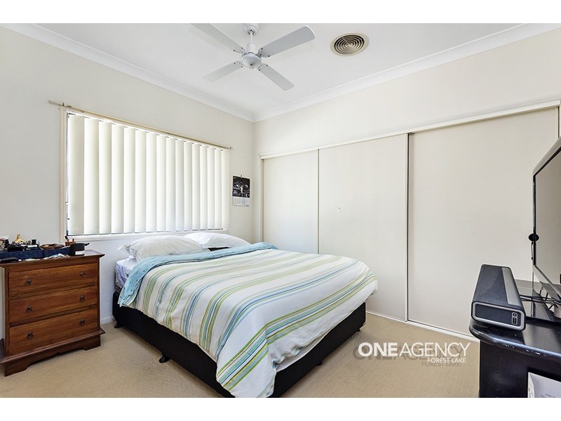 21 Santa Cruz Place, Forest Lake QLD 4078