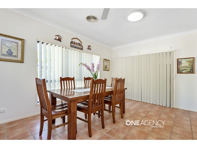21 Santa Cruz Place, Forest Lake QLD 4078