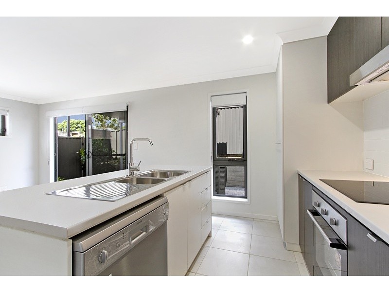 209/25 Farinazzo Street, Richlands QLD 4077