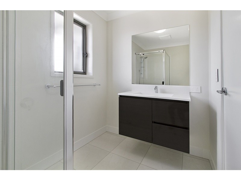 209/25 Farinazzo Street, Richlands QLD 4077