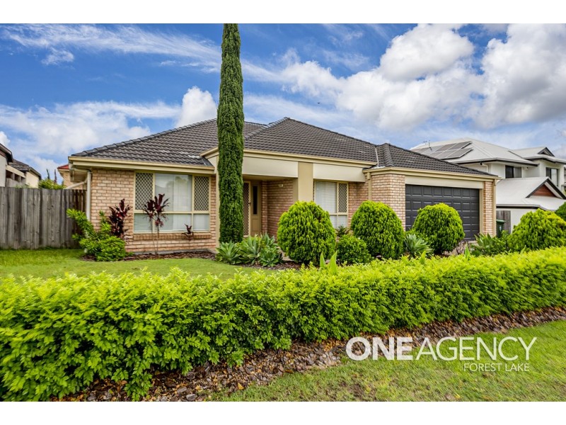 7 Burnside Place, Forest Lake QLD 4078