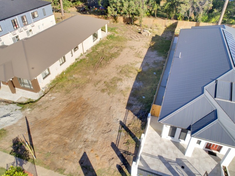 12 Muhammad Street, Doolandella QLD 4077