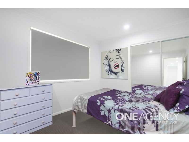 15 Kookaburra Pl, Doolandella QLD 4077