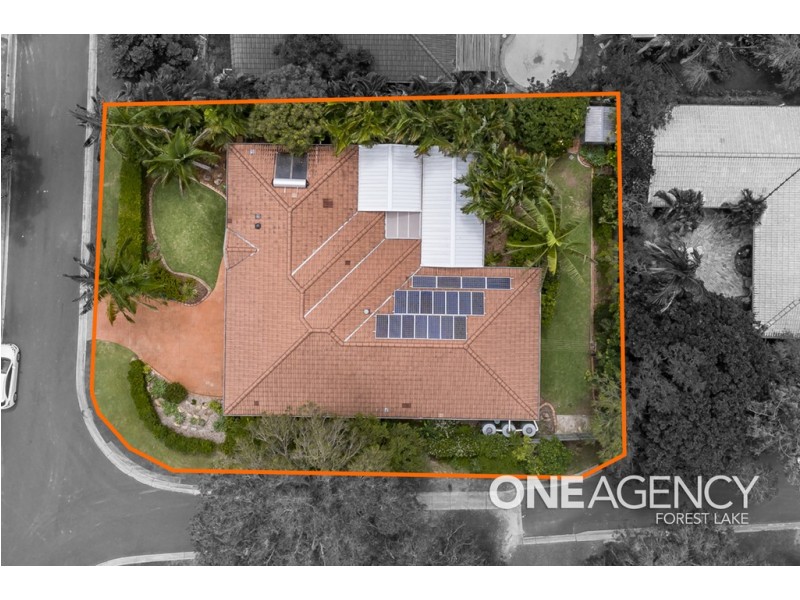 10 Gracemere Place, Forest Lake QLD 4078