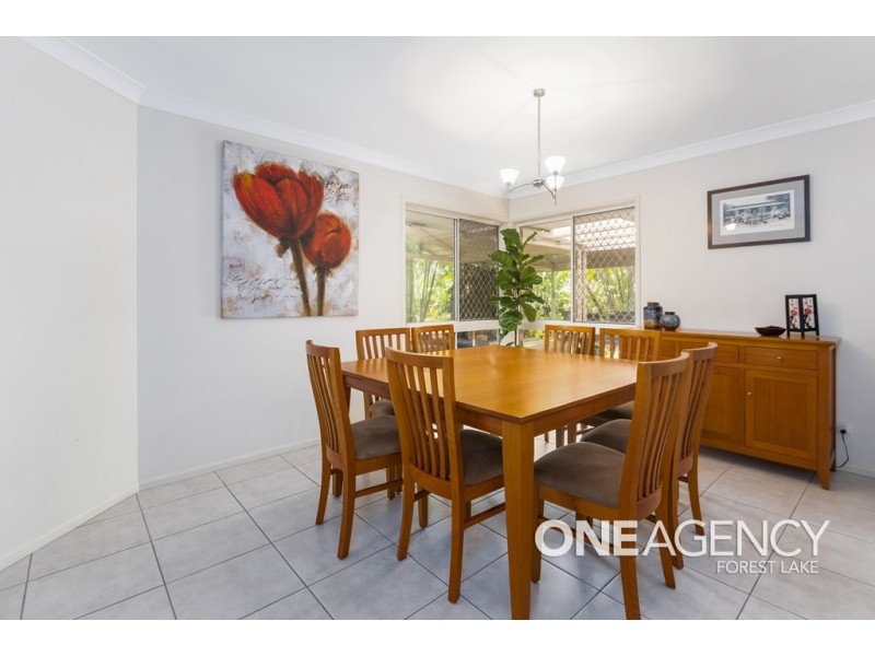 10 Gracemere Place, Forest Lake QLD 4078